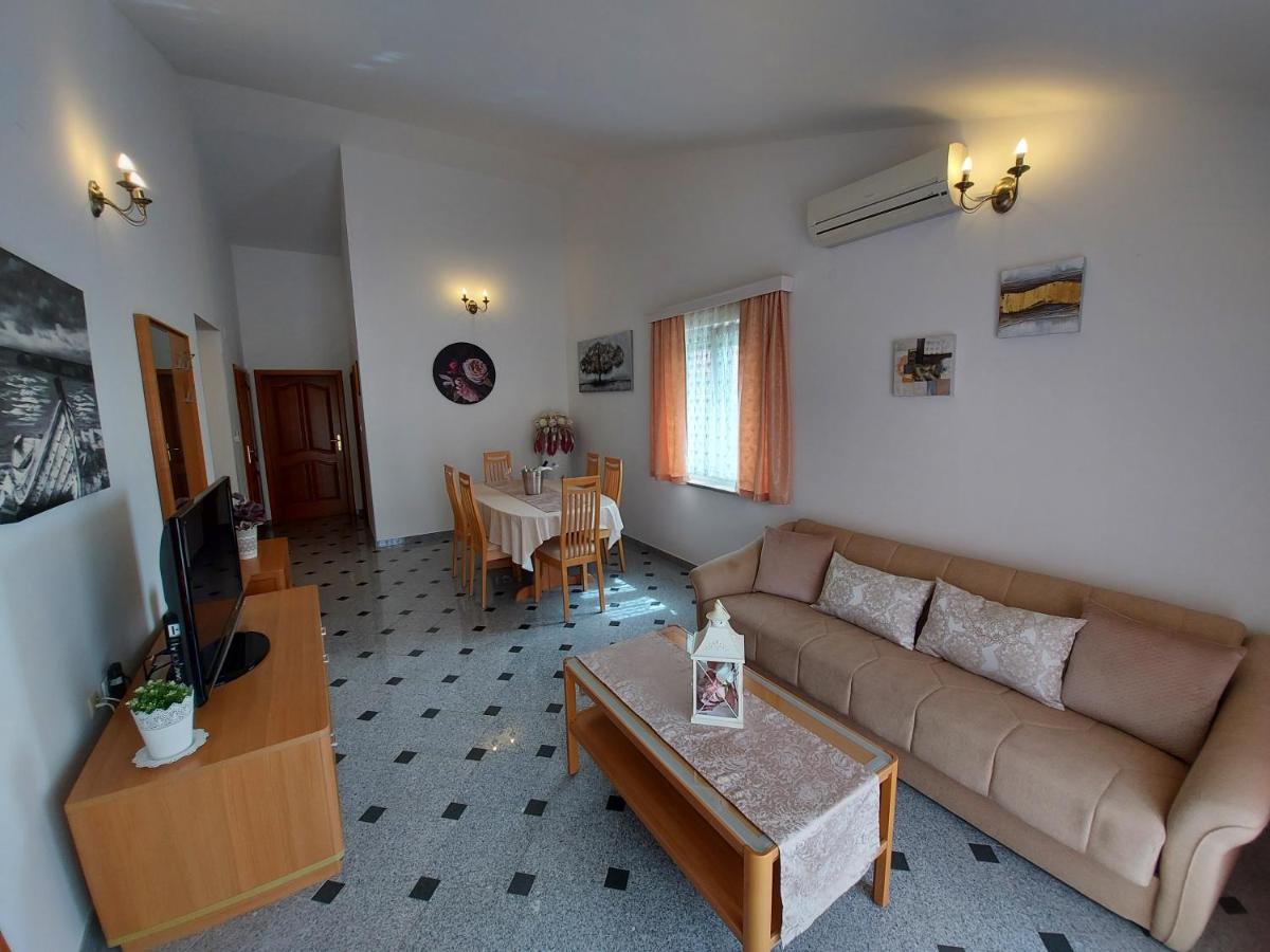Apartments Palic Baska  Exterior photo