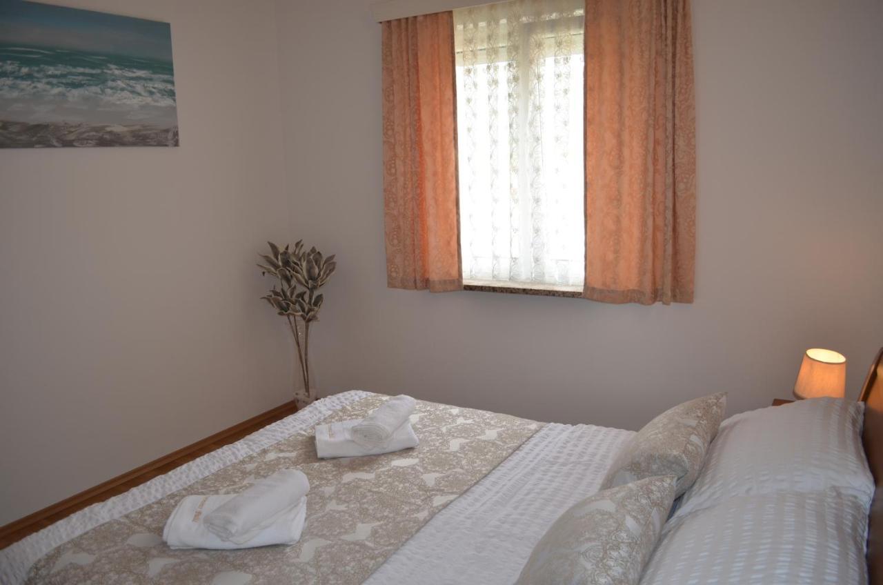 Apartments Palic Baska  Exterior photo